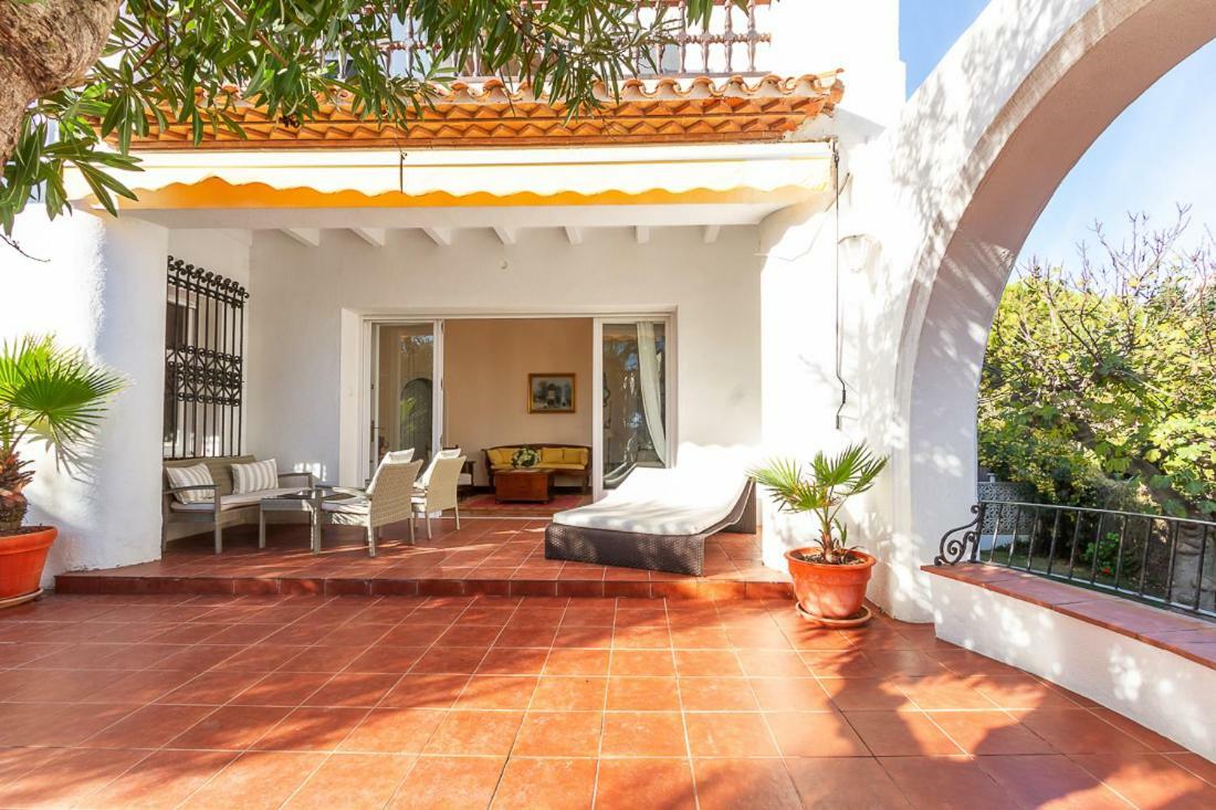 Villa Alicia Σίτζες Εξωτερικό φωτογραφία